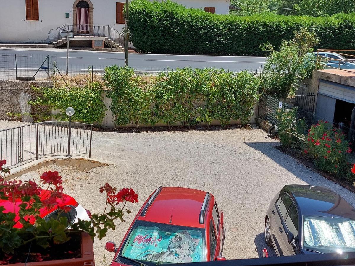 La Casa Dei Nonni Hotel Torre Orsina Екстериор снимка