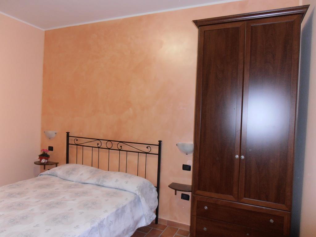 La Casa Dei Nonni Hotel Torre Orsina Екстериор снимка